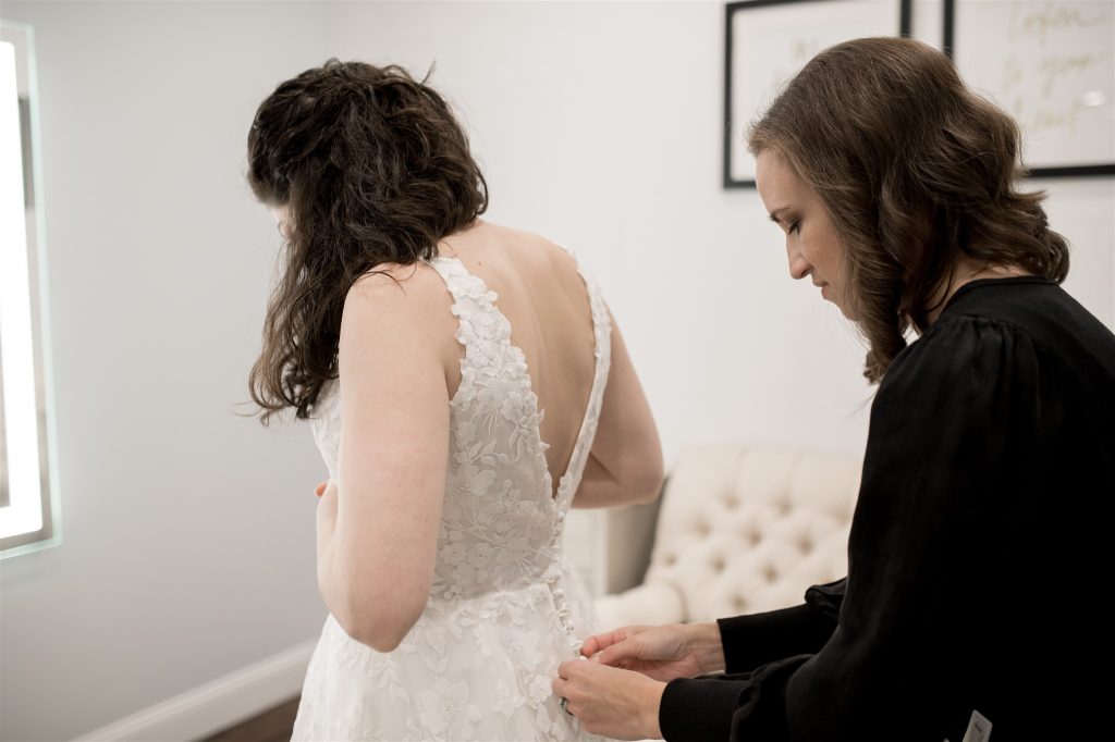 Confused by Bridal Sizing